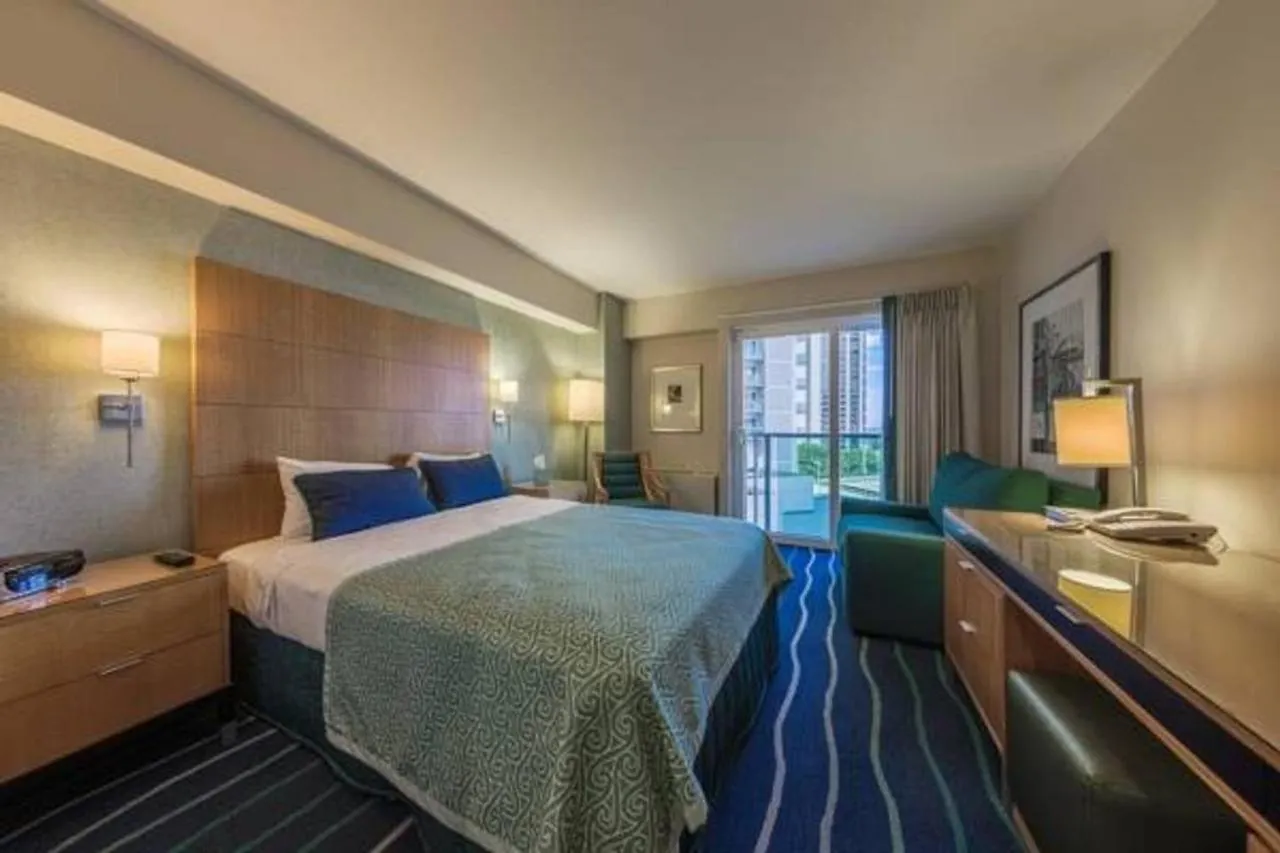 Lsi Resorts At Ala Moana Honolulu Hotel